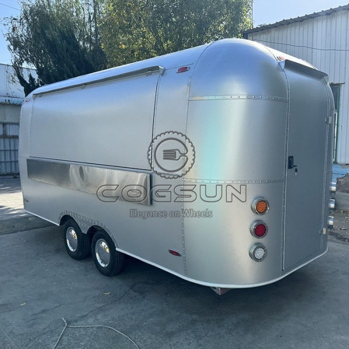 Aluminum Airstream Food Trailer for Outdoor Weddings and Parties