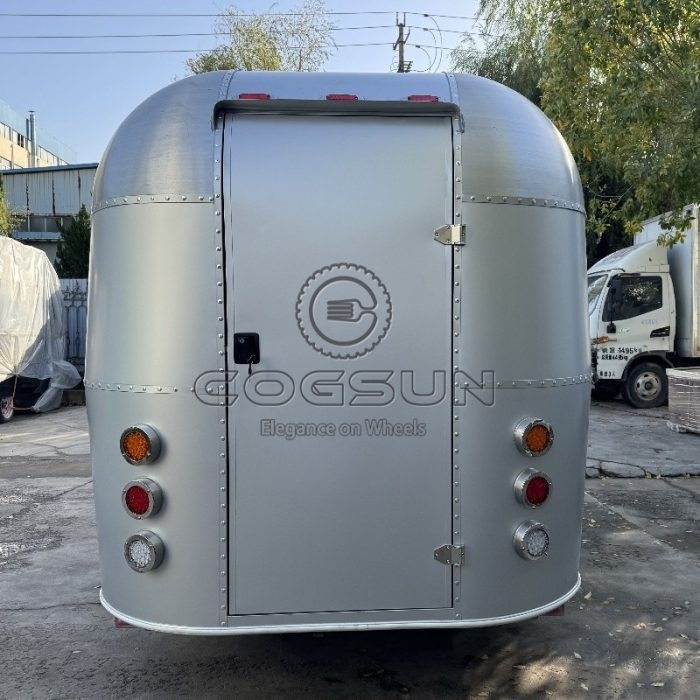 Aluminum Airstream Food Trailer for Outdoor Weddings and Parties