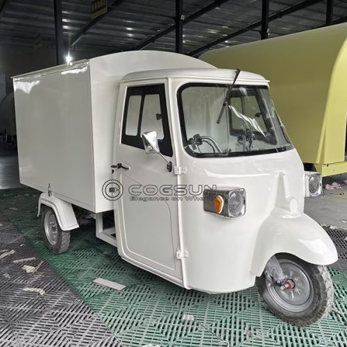 12FT White Piaggio Ape Food Truck Tourist Areas Food Truck for Sale