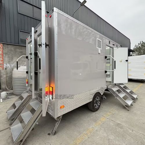 13.8FT 4 Station Restroom Trailers for Large Events