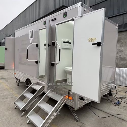 13.8FT 4 Station Restroom Trailers for Large Events